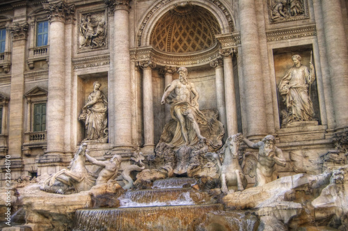 Fontana de Trevi photo