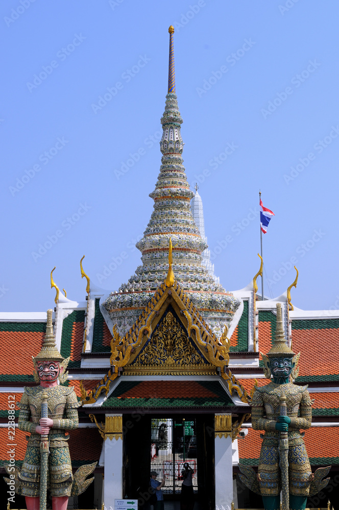 Monastery of Emerald Buddha-25