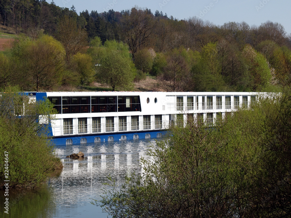 Touristenschiff Touristenschiff