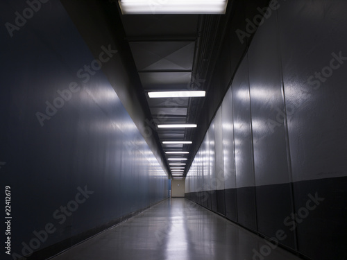 tunnel, corridor