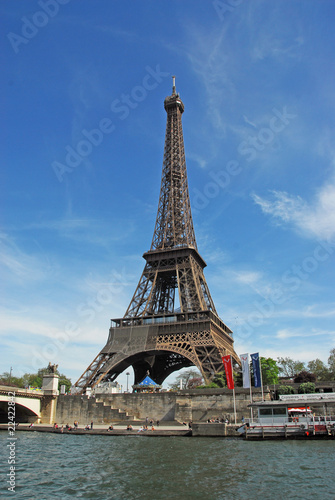 Eiffelturm © H.D.Volz