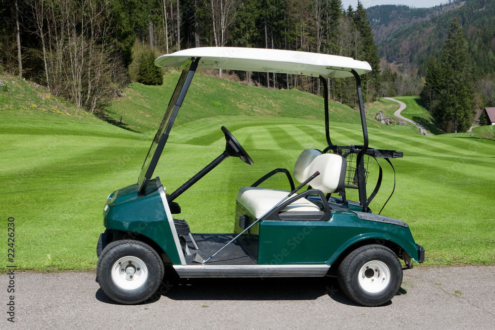 Golfwagen am Golfplatz