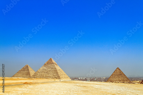 Aegypten, Giseh, Cheops- und Chephrenpyramide