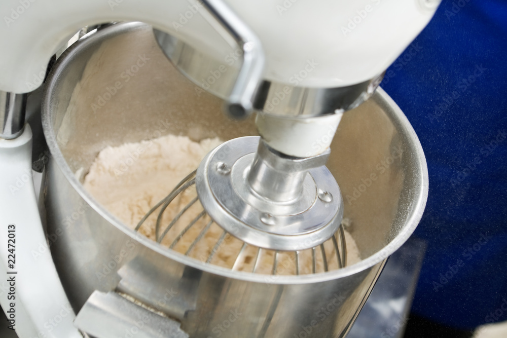 Mixing bread ingredient Mixing bread ingredient