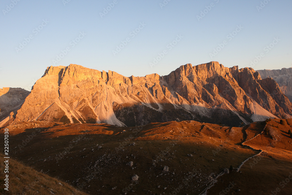 Fototapeta premium Berg Stevia in den Dolomiten