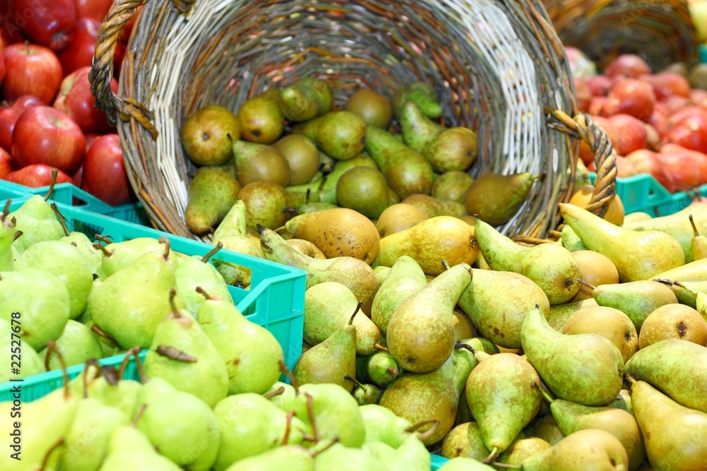 Mature pears in grocery