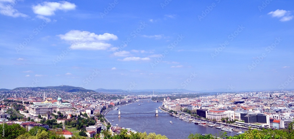Aussicht vom Gellertberg in Budapest