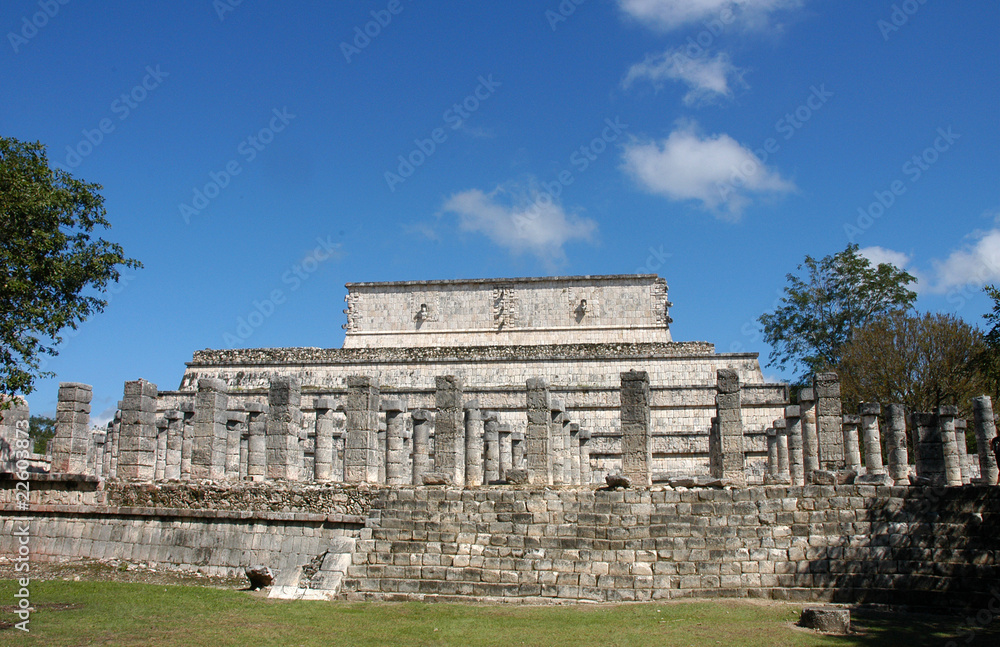 Fototapeta premium Chichen Itza in Mexico