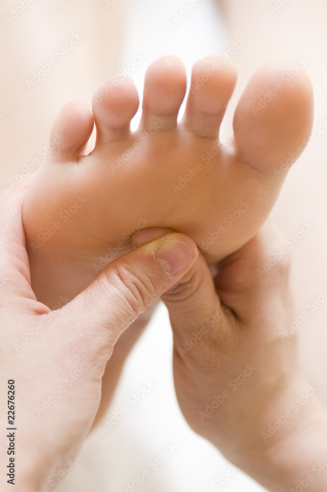 指圧(pressure point massage) 指圧(pressure point massage)
