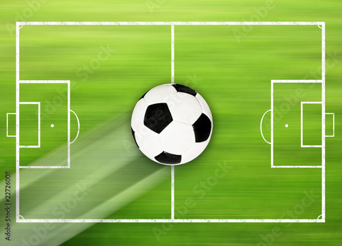 Fußballfeld mit Fußball