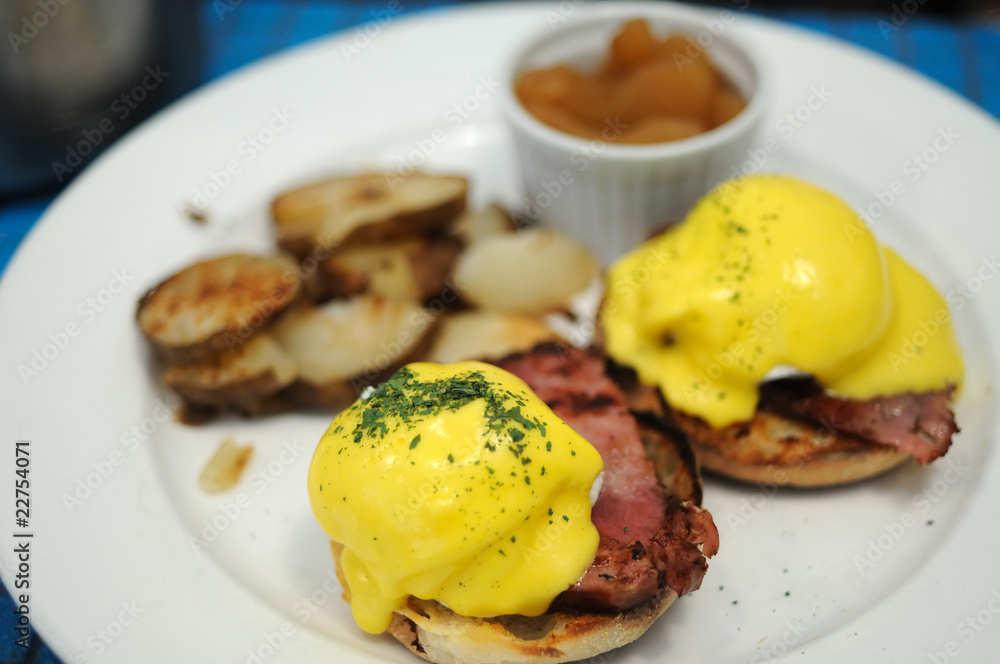 Egg benedict Egg benedict