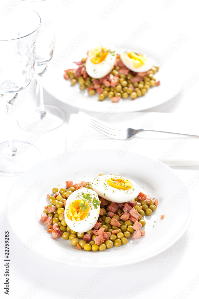 egg dish with ham and peas