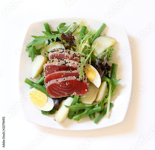 Rare Tuna Salad Niçoise