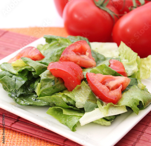 römersalat mit tomate