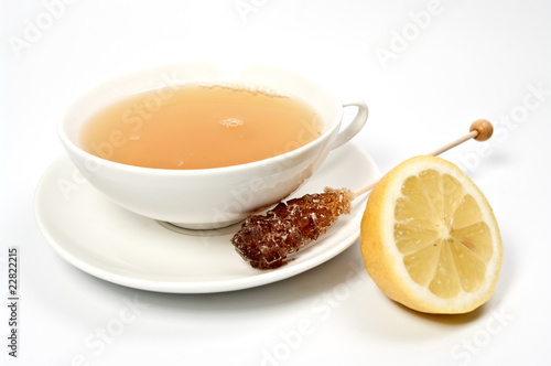 Tee und Zitrone