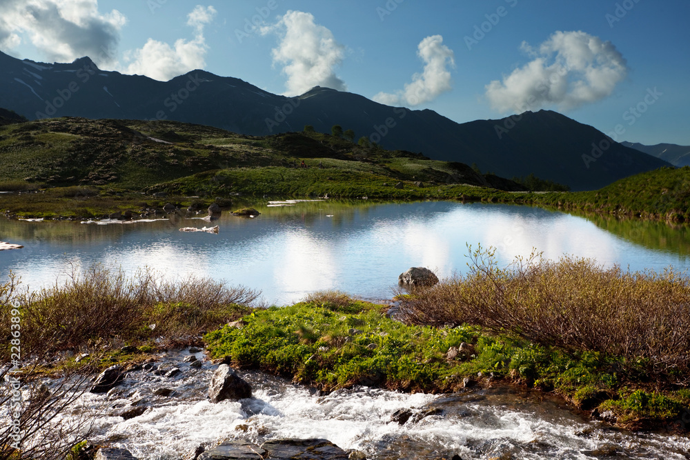 Fototapeta premium Mountain lake