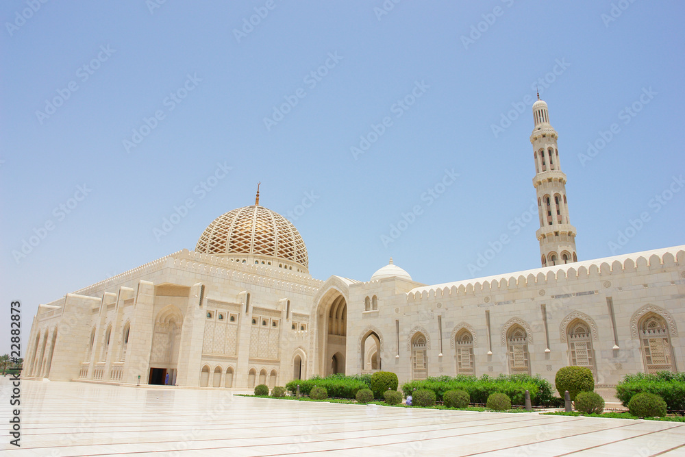 Fototapeta premium Muscat, Oman - Sultan Qaboos Grand Mosque