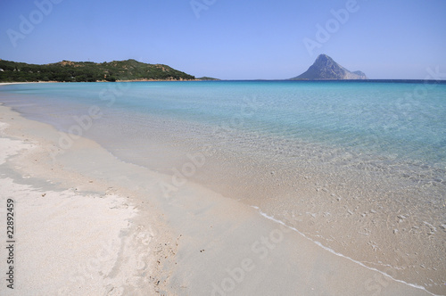 Obraz na płótnie spiaggia di porto istana in sardegna w salonie