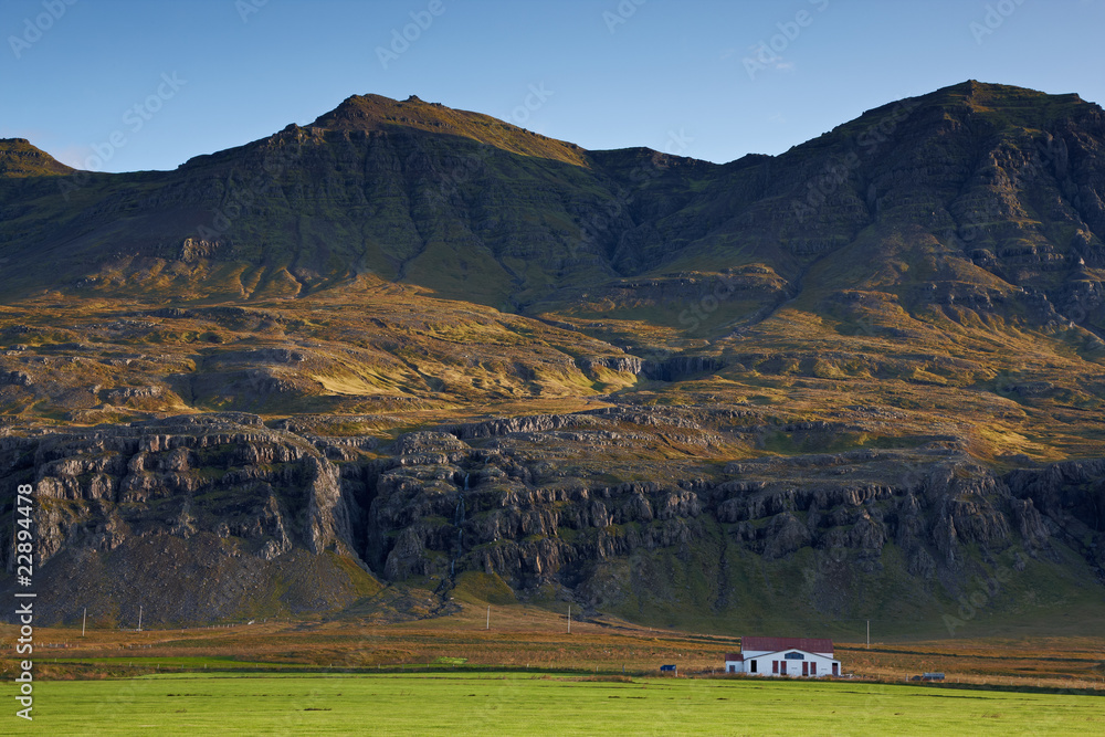 Obraz premium Landscape view in the east of Iceland