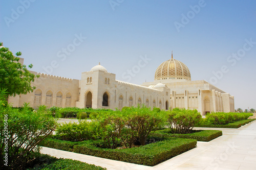 Muscat - Oman, Sultan Qaboos Grand Mosque photo