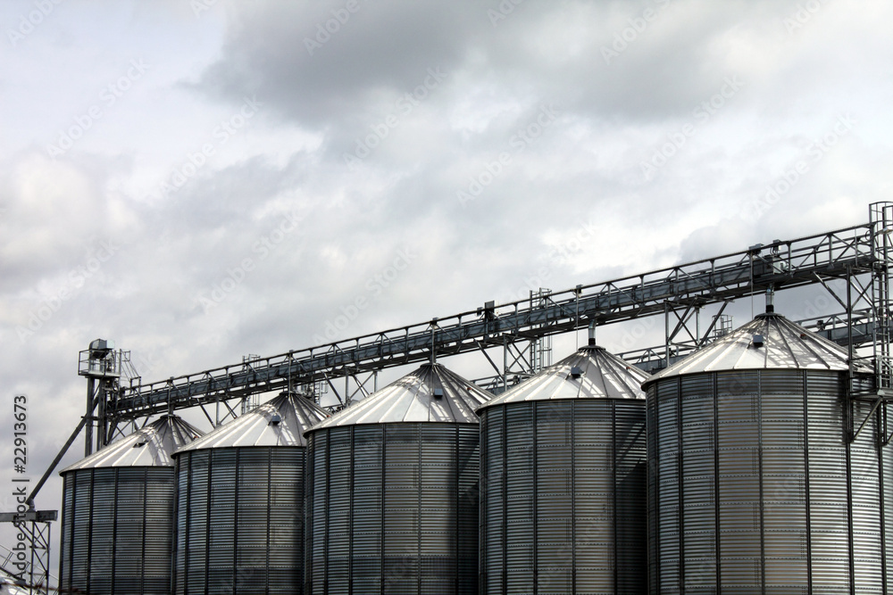 silos silos