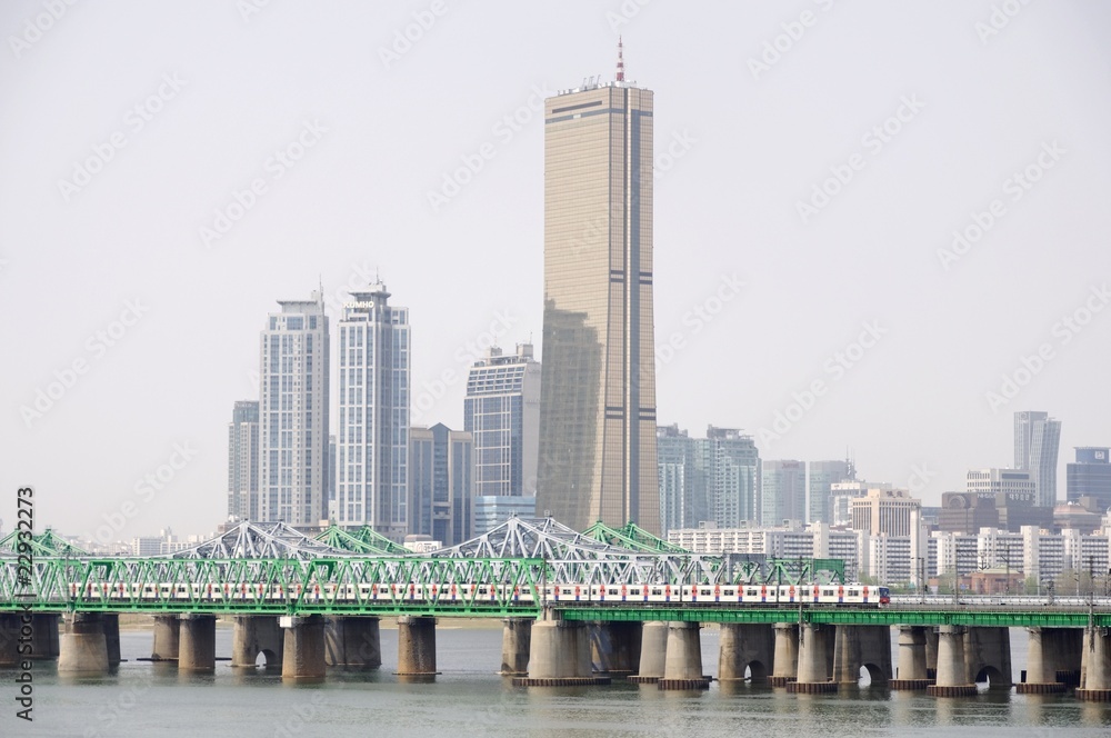 Naklejka premium Han River Brücke, Seoul, Korea