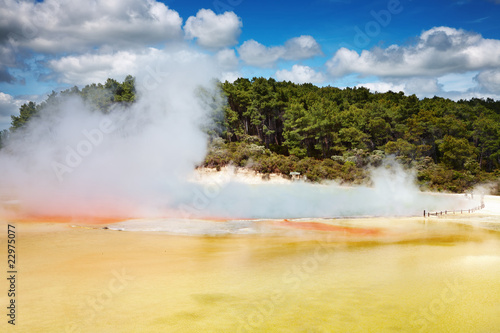 Artist's Palette pool, hot thermal spring, New Zealand