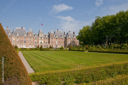 Le parc du château d'Eu (76) et son jardin à la française (roser