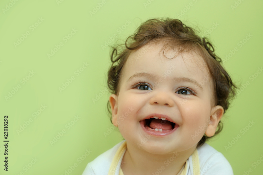 Beau bébé garçon riant - laughing beautiful baby boy Photos