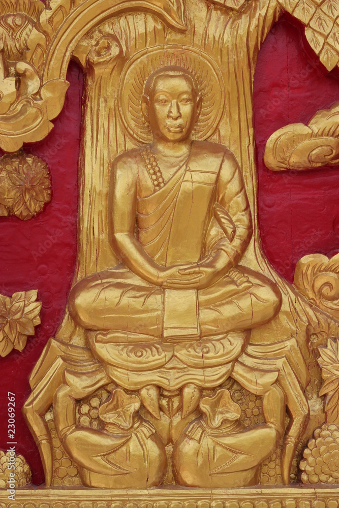 buddhist art on door of temple,  Na Kha, Wapipatum, Mahasarakam