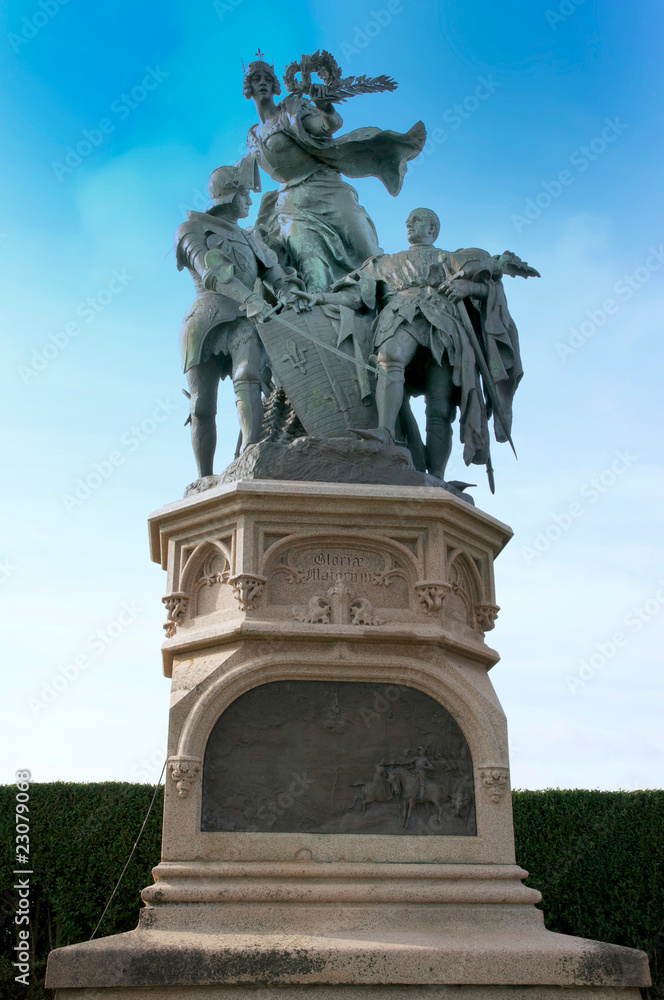 statue Commémorative