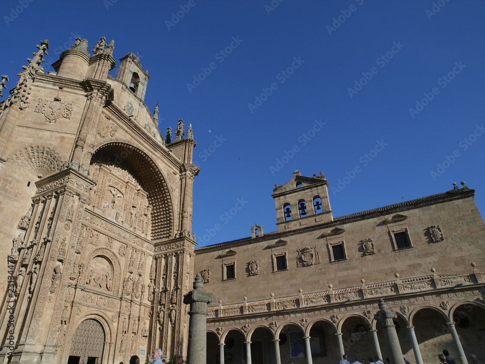 San Esteban y convento de los Dominicos en Salamanca