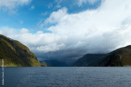 norwegian fjord © Sergii Mostovyi