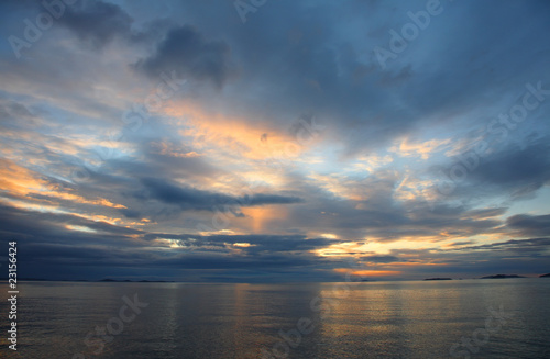 Beautiful dawn by the Japanese sea © Shchipkova Elena
