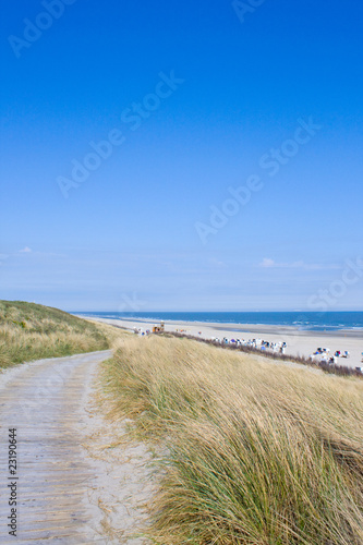 Idyllischer Tag an der Nordsee im Sommer