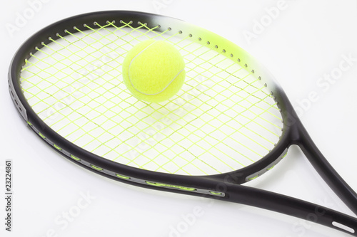 Tennisball und Tennisschläger
