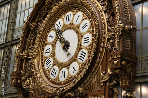 オルセー美術館の大時計