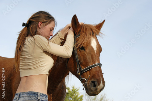 teen and horse
