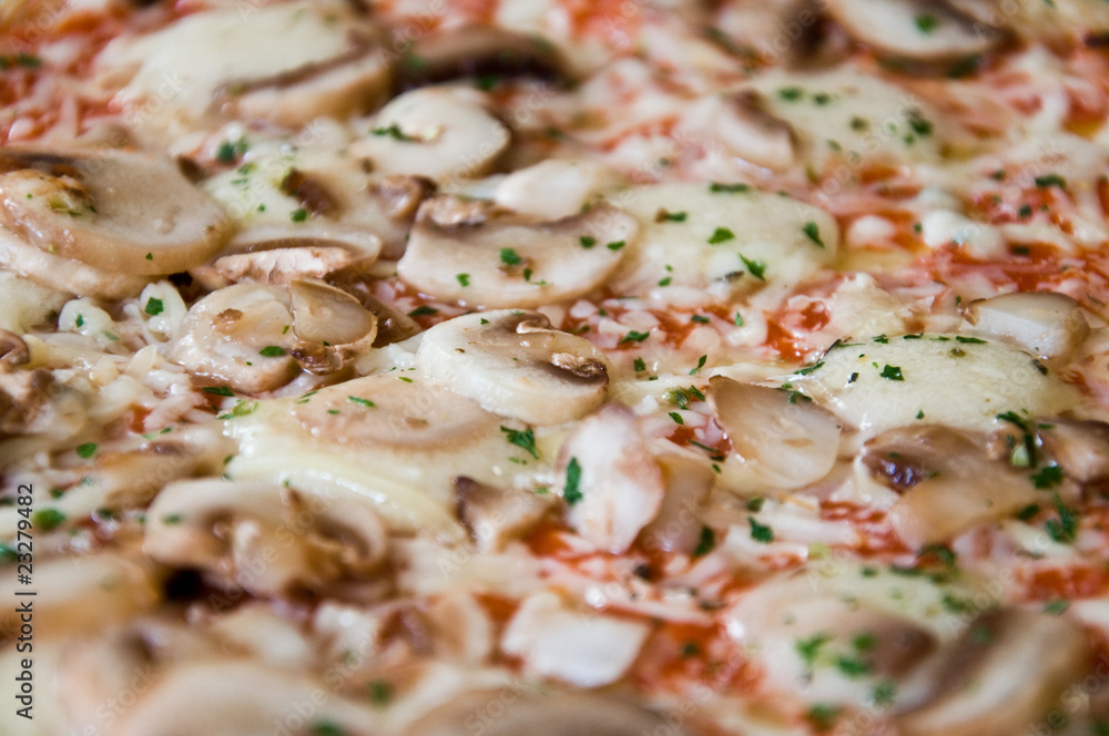 pizza aux champignons