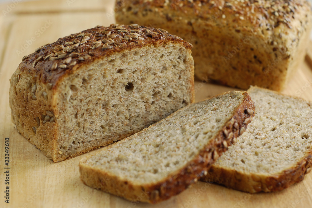 bread with grains