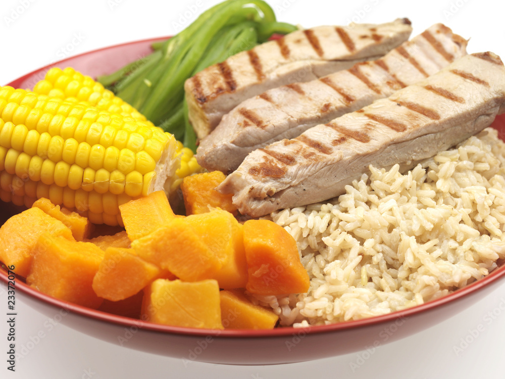 Tuna Steak with Steamed Vegetables and Brown Rice Tuna Steak with Steamed Vegetables and Brown Rice
