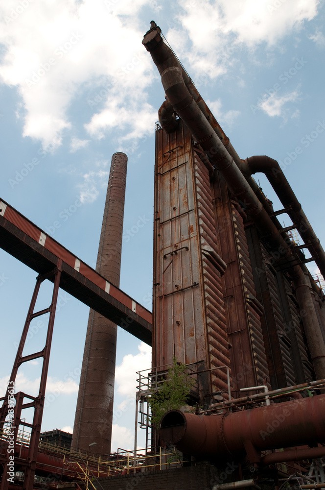 Fototapeta premium Stillgelegte Industrieanlage