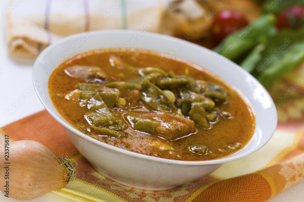 Eintopf (Gulasch)mit grünen Bohnen,Räucherspeck