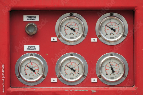 Pressure Gauge