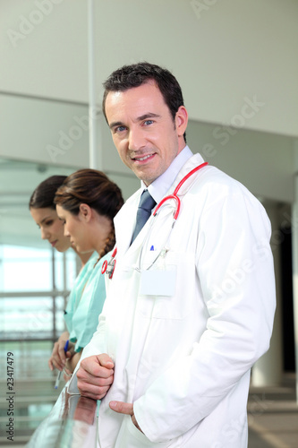 Portrait d'une assistante médicale