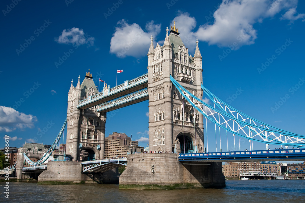 Obraz premium Tower Bridge in London