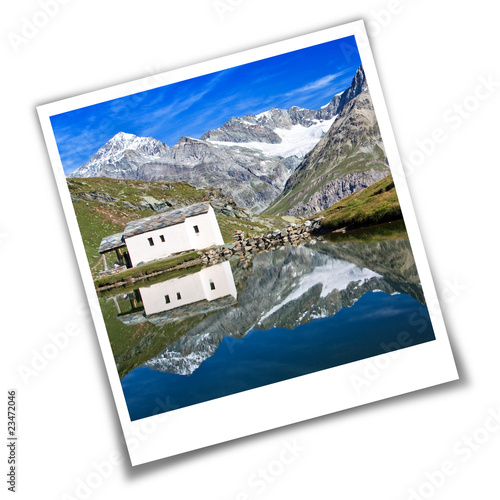 See in Bergen als Poraloid Foto isoliert