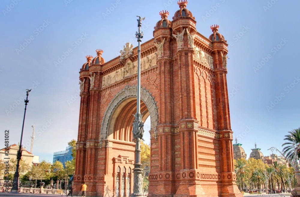 arc de triomphe à Barcelone