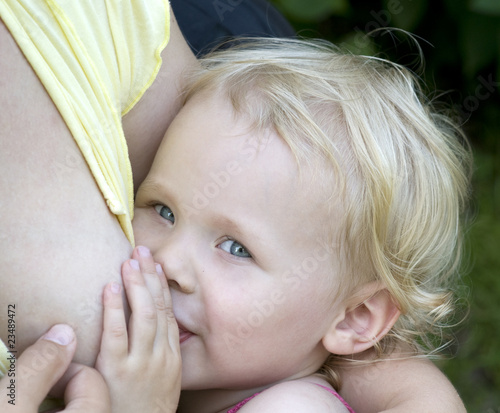 Breastfeeding in The Park.