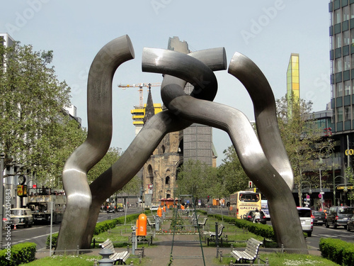 Obraz na plátně big chain rings - Germany reunion monument